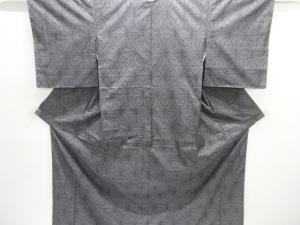 大特価品　麻の葉模様織り出し本場泥大島紬着物(7マルキ)